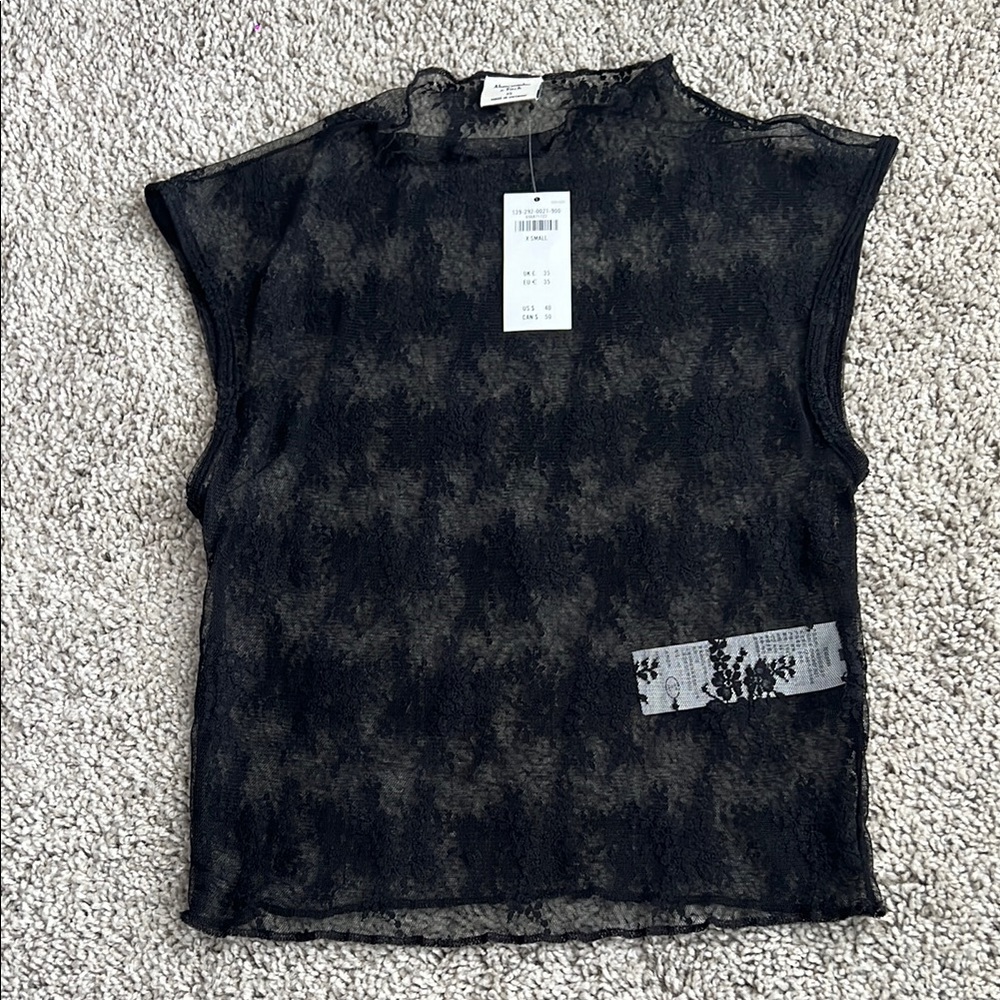 Abercrombie & Fitch Sheer Lace Sleeveless Blouse